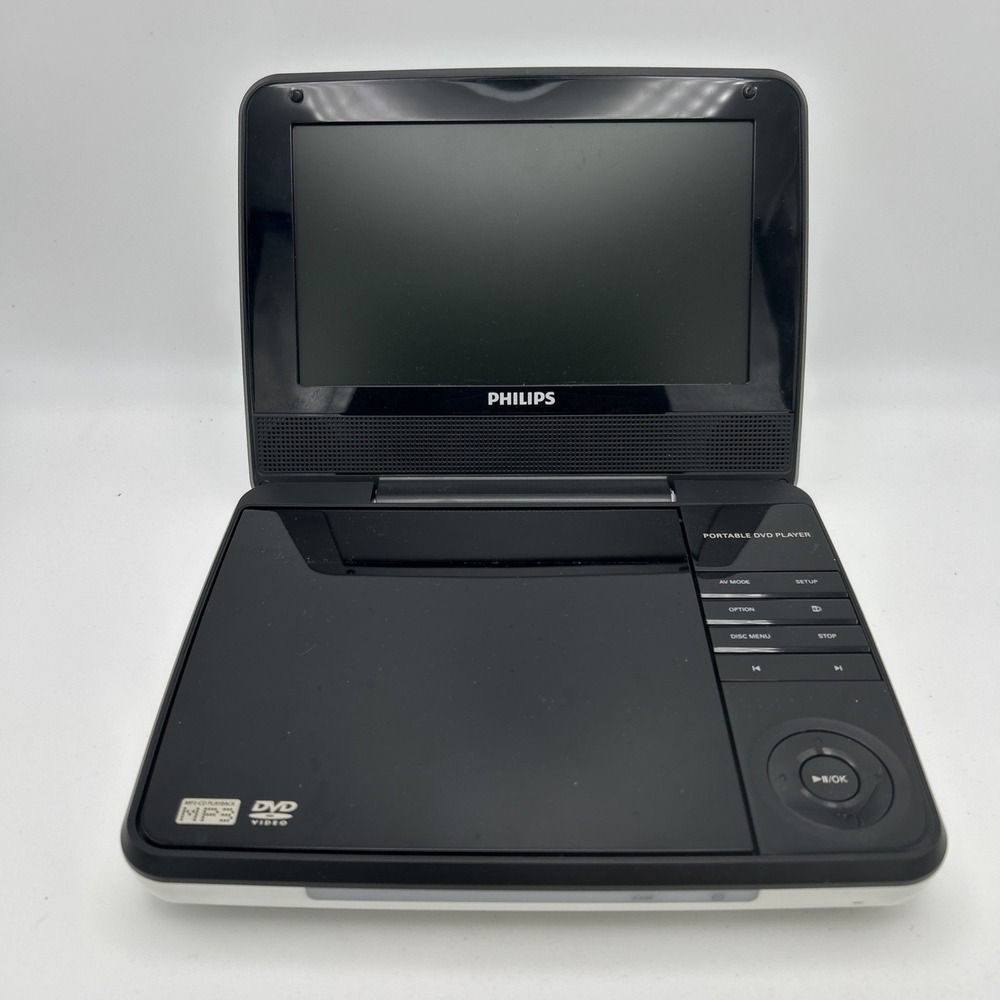 Philips Portable DVD Player MP3 JPEG Dolby 7" Screen PET741/37